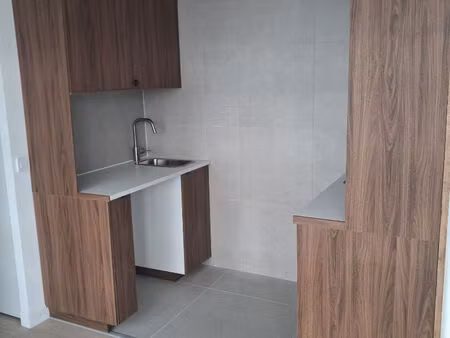 studio prêt à louer à st nazaire