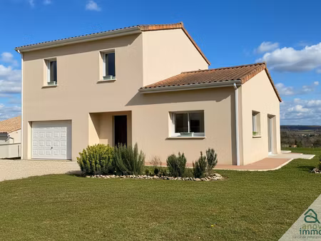 vente maison 4 pièces 106 m² à magnac-sur-touvre (16600)  315 000 €