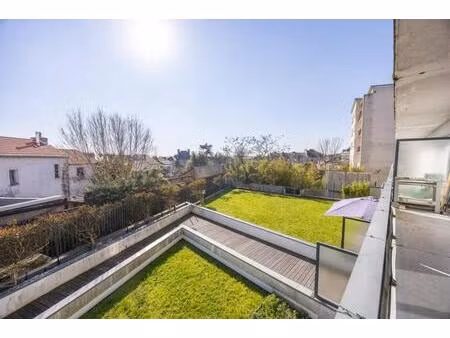 appartement t3 avec balcon