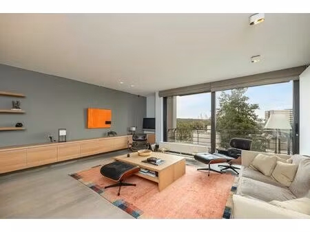 appartement met prachtig uitzicht op bonapartedok en mas.