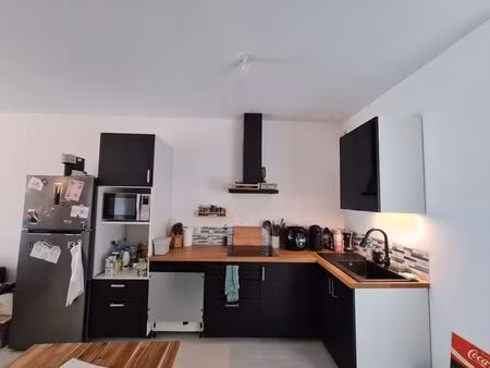 location appartement 3 pièces 66 m² à bordeaux (33800)
