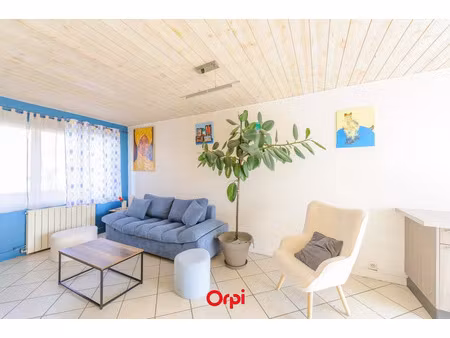 vente maison 5 pièces 80 m² angoulins (17690)