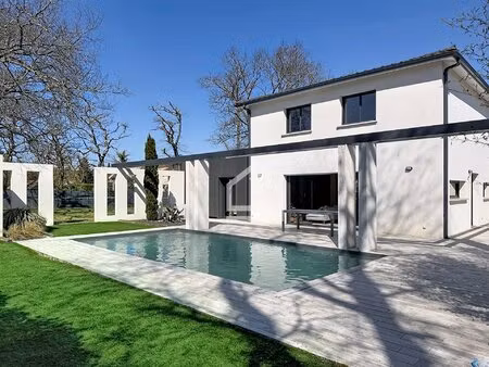 saint aubin de médoc - villa contemporaine au calme avec piscine et garage