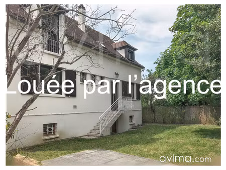 location maison 7 pièces 158m² st nom la breteche 78860