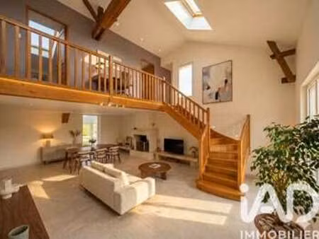 vente maison à yves (17340) : à vendre / 227m² yves
