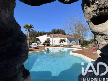 vente maison 5 pièces 161 m² collias (30210)