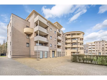 appartement te koop in hasselt met 3 slaapkamers