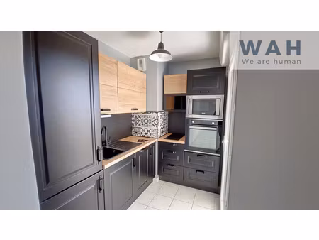 appartement 3 pièces 65m2 + terasse + parking