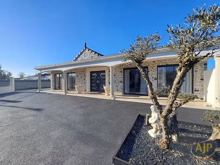 vente maison 4 pièces 100 m² à froidfond (85300)  354 800 €