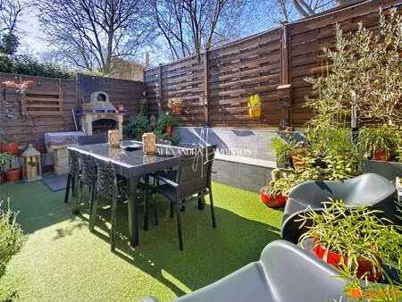 maison familiale - 4 pièces - 102m²