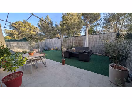 villa récente et lumineuse t5 à st gely