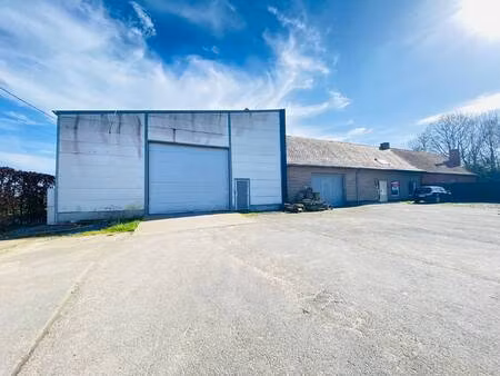 commercieel te koop in zonnebeke met 4 slaapkamers