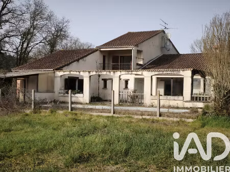 vente maison 4 pièces 190 m² les peintures (33230)