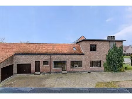 huis te koop in lier met 3 slaapkamers