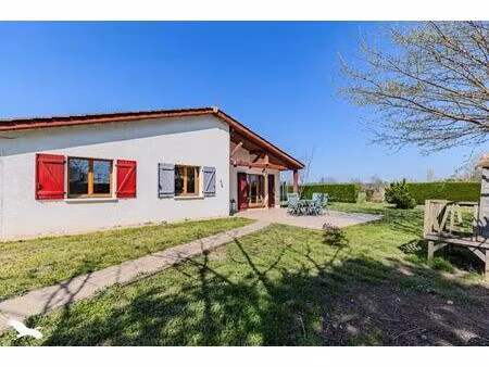 vente maison 4 pièces 101 m² mouliets-et-villemartin (33350)