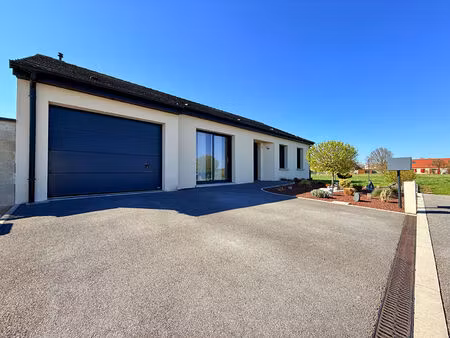 maison récente de plain-pied à vendre à sept-saulx - jardin et garage
