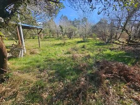 terrain de 5 000 m² dont 1602 m² constructibles