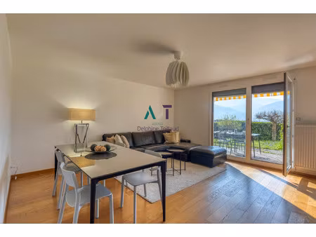 t4 86m2 rez-de-jardin avec terrasse  jardin et garage