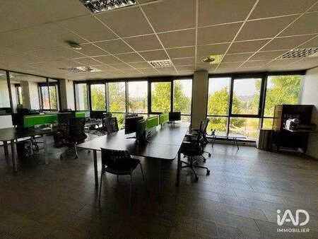 vente bureaux et commerces à aix-en-provence (13080) : à vendre / 132m² aix-en-provence