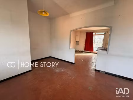 vente bureaux et commerces à saint-cyr-sur-mer (83270) : à vendre / 120m² saint-cyr-sur-me