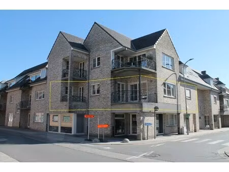 appartement te koop in oeselgem met 3 slaapkamers