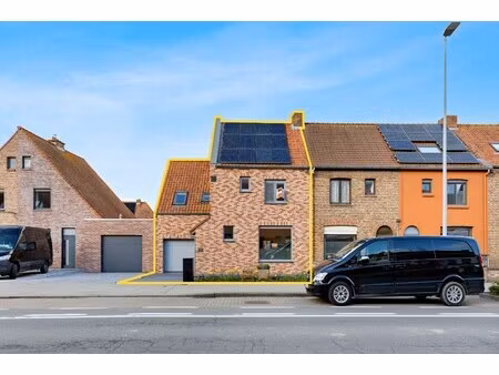 huis te koop in veurne met 3 slaapkamers