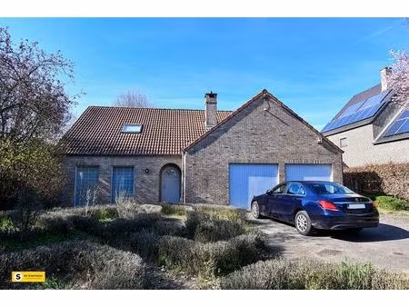 huis te koop in zandhoven met 5 slaapkamers