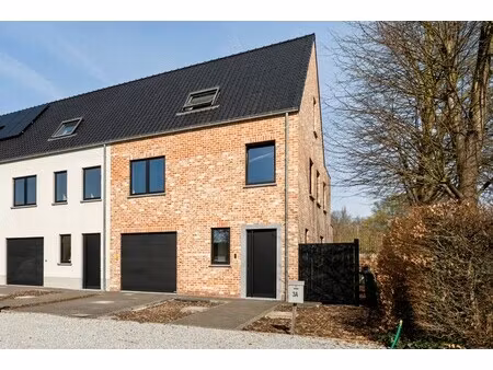 huis te koop in kapellen met 4 slaapkamers