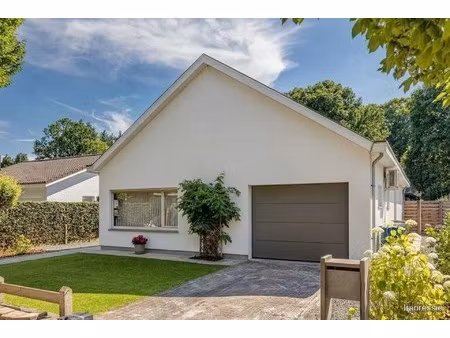 huis te koop in brasschaat met 3 slaapkamers