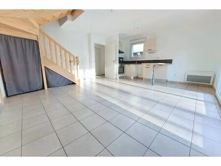 location maison 5 pièces 90m²