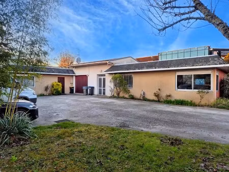 local commercial et maison