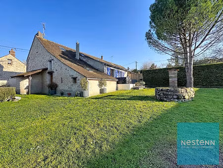 maison disposant de beaux volumes avec 4 chambres à vendre à cannes écluse