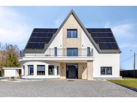 huis te koop in schriek met 6 slaapkamers