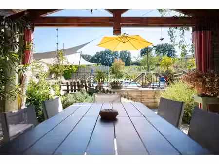 belle maison familiale 200 m² avec piscine