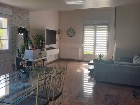 location maison 7 pièces 180m²