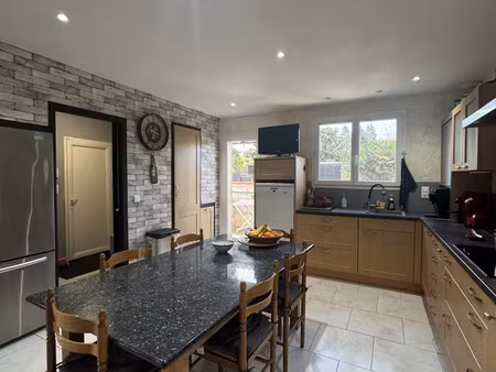 vente maison 6 pièces 150m2 lucarré 64350 - 234000 € - surface privée