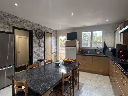 vente maison 6 pièces 150m2 lucarré 64350 - 234300 € - surface privée