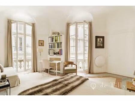 paris 7e – grenelle / saint-germain-des-prés – 1 chambre – hôtel particulier classé