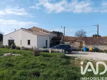 maison à sablonceaux (17600)