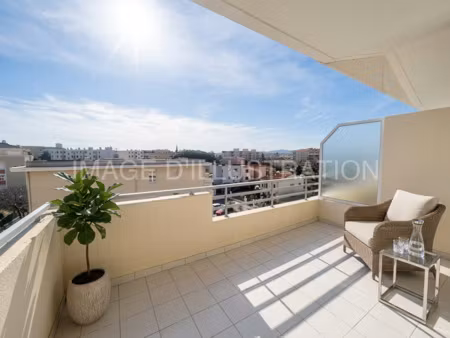 vente appartement 2 pièces 60m2 saint-raphaël 83700 - 225000 € - surface privée
