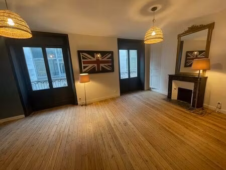 ralliement  rue cordelle  très agréable t2bis de 57 50 m2