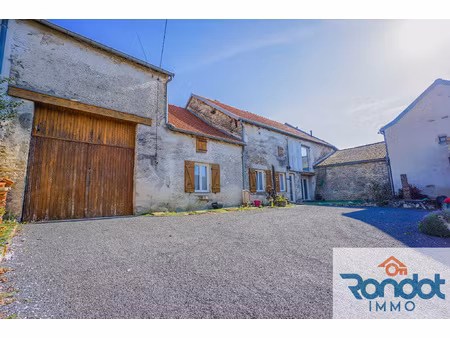 maison 5 pièces / 3 chambres / 140 m2 / 550 m2 terrain + gra