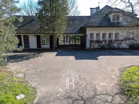 propriété dans la dombes avec 35 ha et son étang