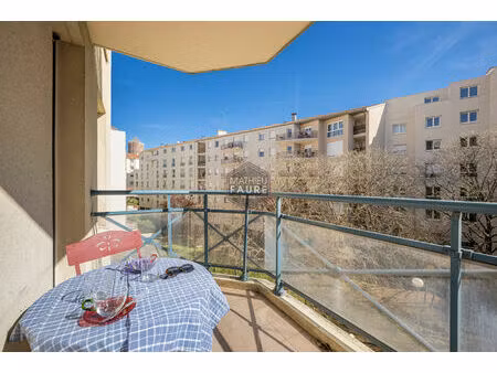 t2 - 46 m2 - lyon 3 - secteur saxe-gambetta / rue saint-amour