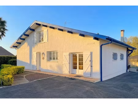 vente maison 6 pièces 165 m² à saint-vincent-de-tyrosse (40230)  425 000 €