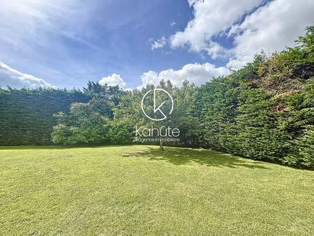 a 20 minutes de lyon  terrain constructible à dardilly 1423 m2  secteur pelosset