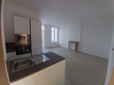 location appartement 4 pièces 85.51 m² à arras (62000)  1 351 €