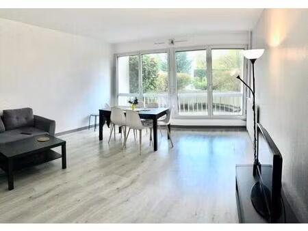 cergy prefecture - hyper centre - f4 - 3 chambre