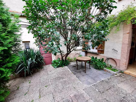 location appartement 1 pièce 23 m² à reims (51100)