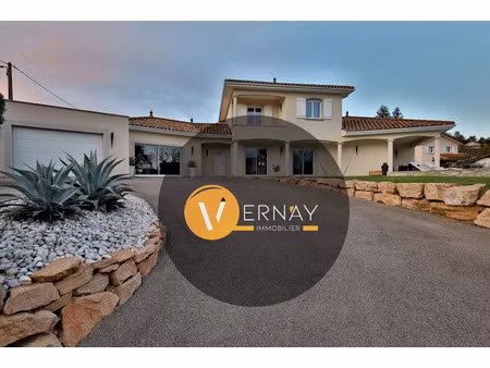 vente maison 5 pièces 190 m² à saint-just-chaleyssin (38540)  550 000 €